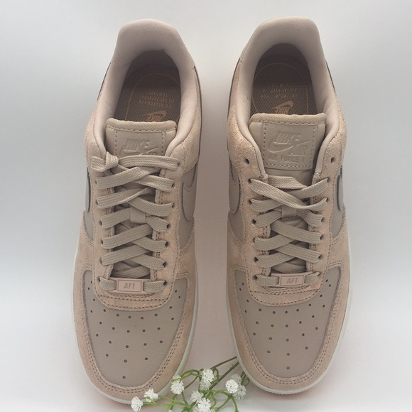 NIKE WMS AIR FORCE 1 ‘07 PRM MLTC red bronze/beige - Picture 3 of 8